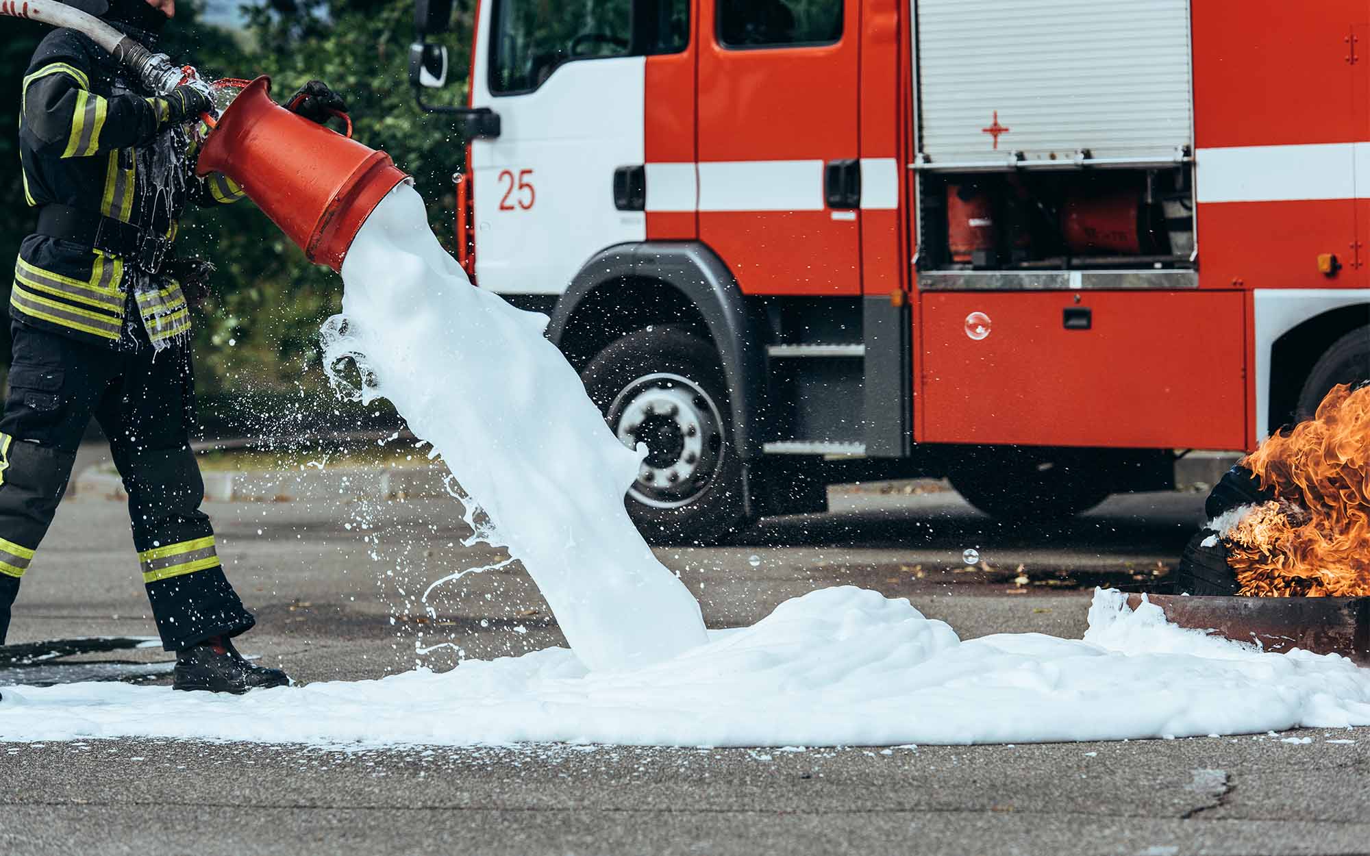 the-advantages-of-foam-fire-extinguishers-jc-cannistraro